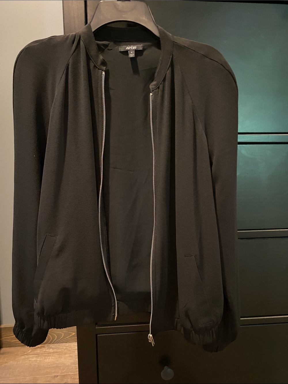 Apt. 9 Women’s Black Zip-Up Bomber Sweater